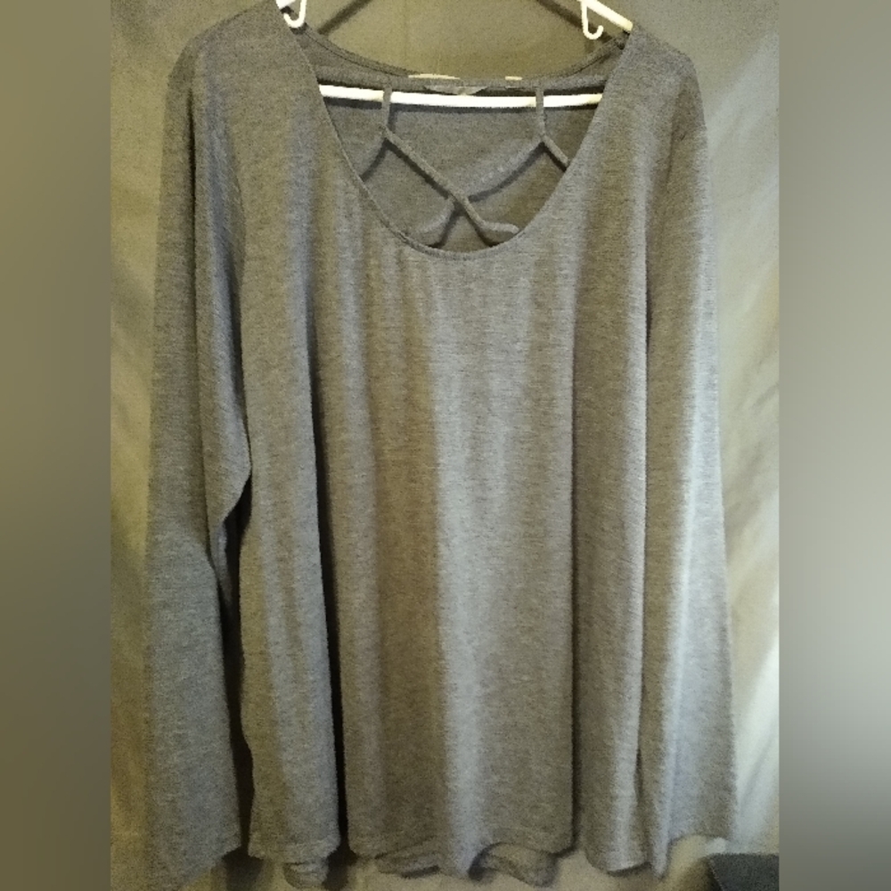 Harmony & balance long sleeve plus size gray tee shirt